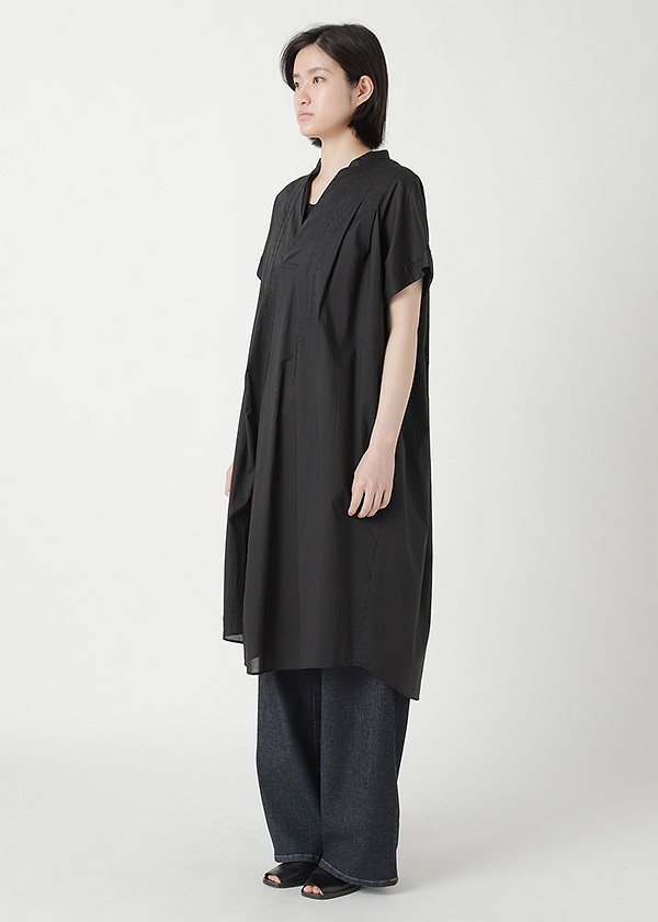 ZUCCa / TRIANGLE EMBROIDERY / ワンピース