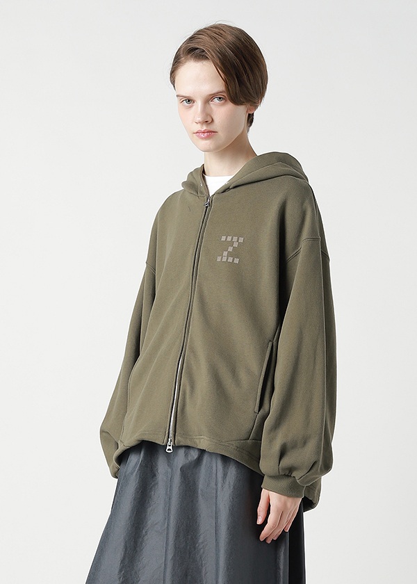 ZUCCa / FLOCKY INITIAL SWEATSHIRT / フーディー