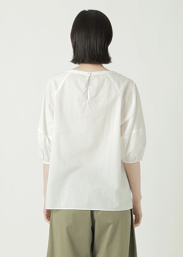 ZUCCa / TRIANGLE EMBROIDERY / ブラウス