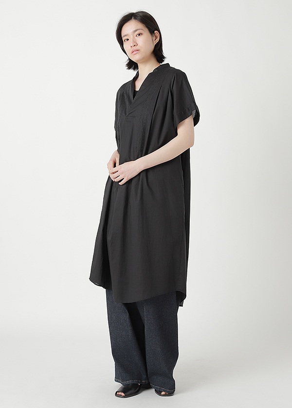 ZUCCa / TRIANGLE EMBROIDERY / ワンピース