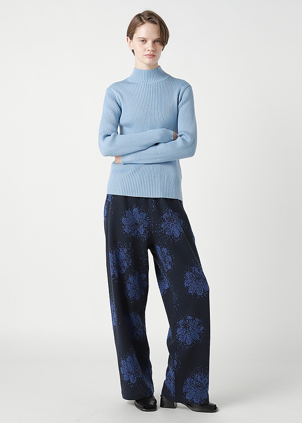 ZUCCa / FLOWER JACQUARD SWEATSHIRT / パンツ