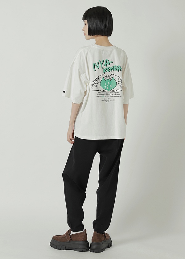 NYA- / HANDS SIGN / Tシャツ