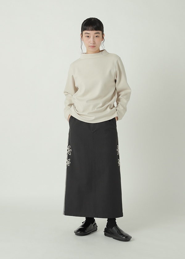 ZUCCa / CORD EMBROIDERY BOTTOM / スカート