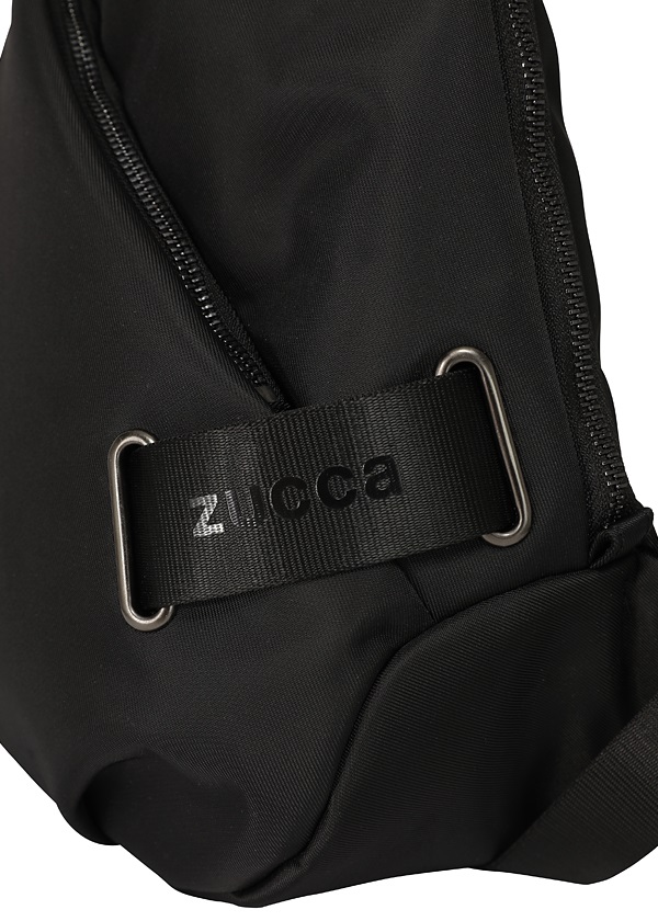 ZUCCa / スラッシュジッパーBAG / バッグ
