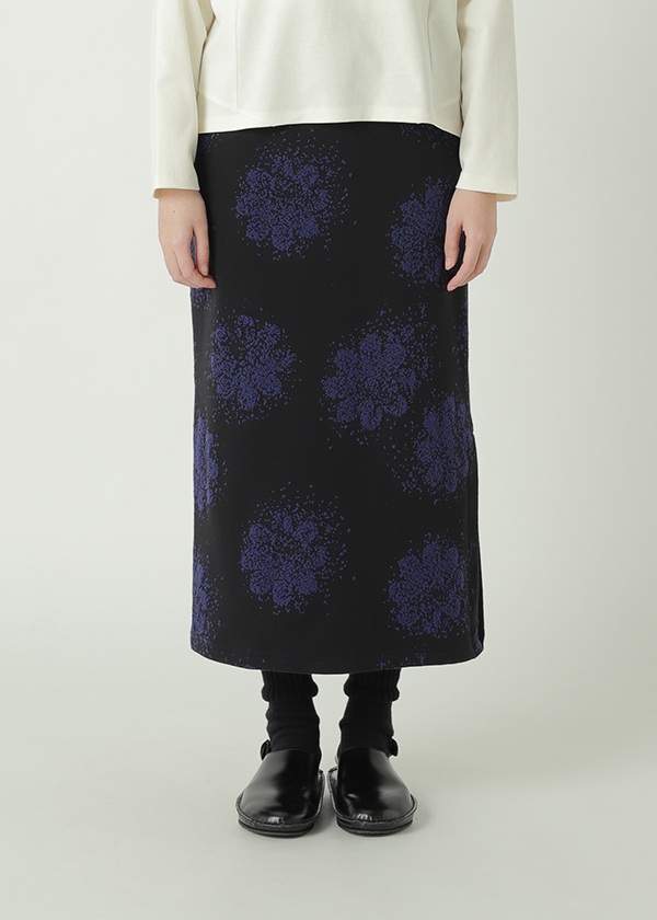 ZUCCa / PO JACQUARD SWEATSHIRT / スカート