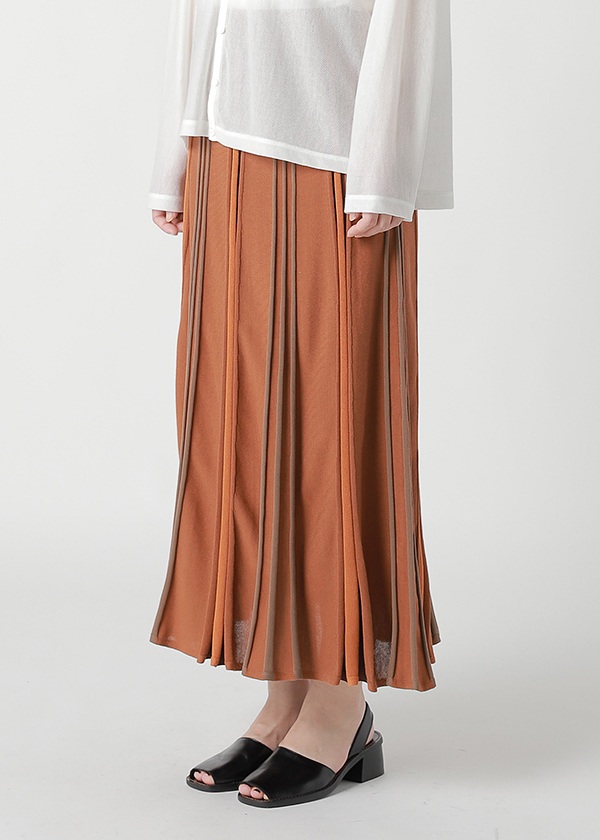 ZUCCa / PLEATED KNIT / �X�J�[�g