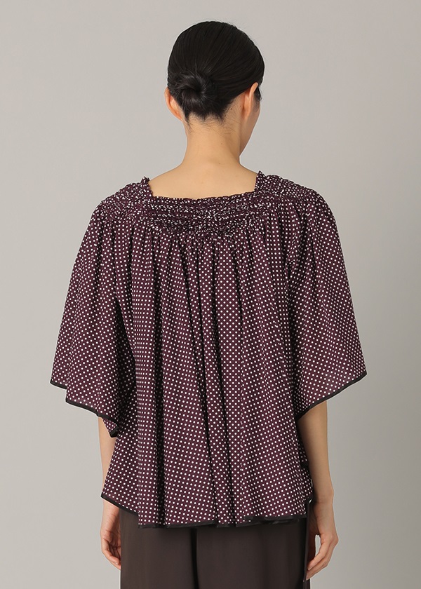 ZUCCa / (O) �h�b�g�v�����g / �u���E�X