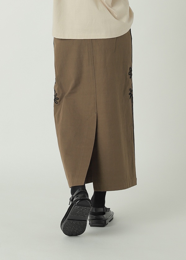 ZUCCa / P CORD EMBROIDERY BOTTOM / �X�J�[�g