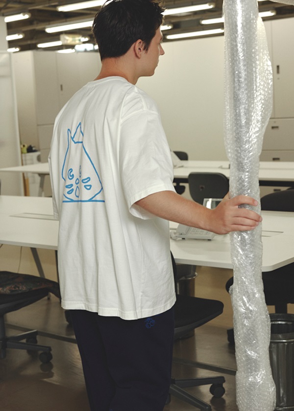 NYA- / TRIANGLE NYA- T / T�V���c