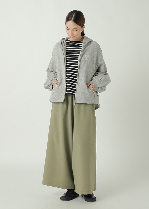 ZUCCa / S INITIAL SWEATSHIRT / �t�[�f�B�[