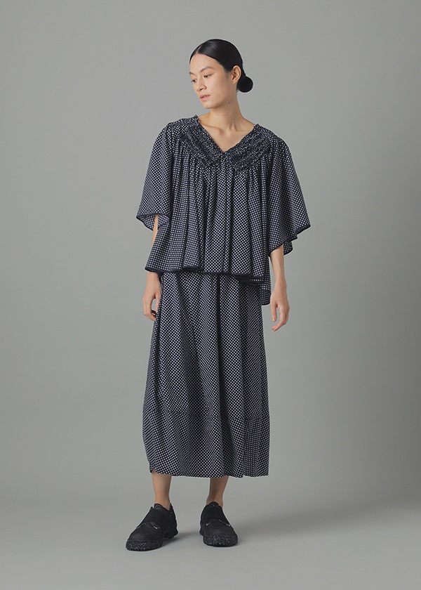 ZUCCa / (O) �h�b�g�v�����g / �u���E�X
