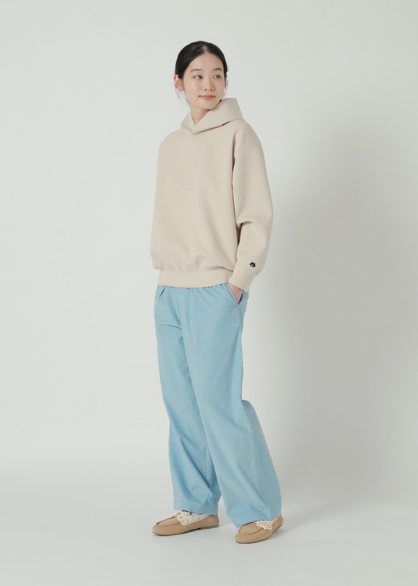 NYA- / CLOSE UP EMBOSS HOODIE / �t�[�f�B�[