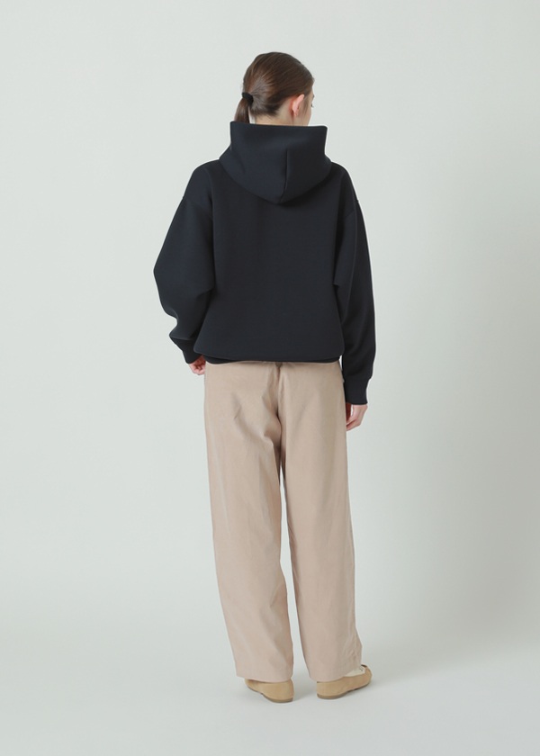 NYA- / CLOSE UP EMBOSS HOODIE / �t�[�f�B�[