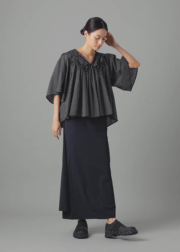 ZUCCa / (O) �h�b�g�v�����g / �u���E�X