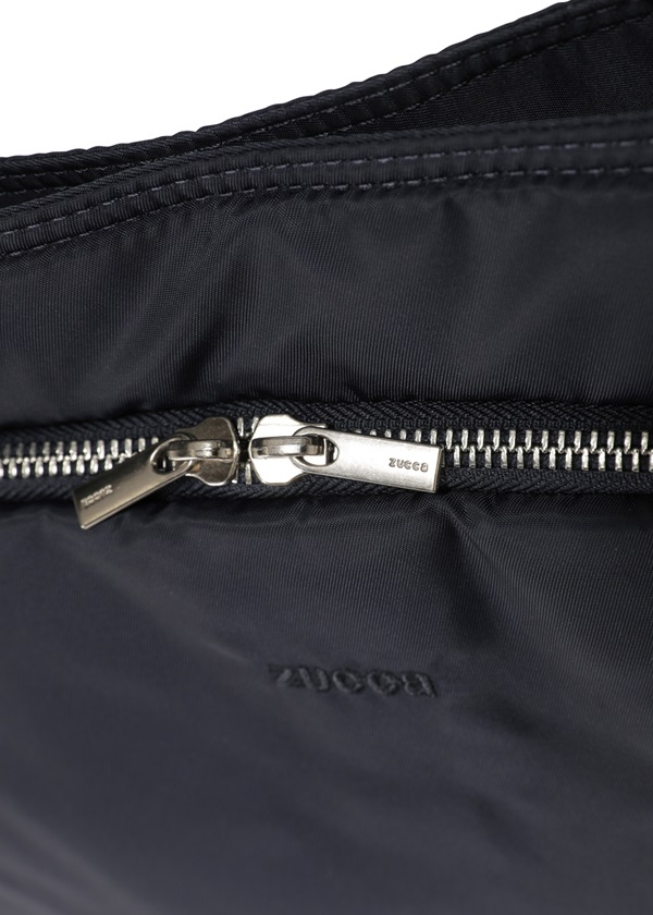 ZUCCa / P ナイロンジッパーBAG / ショルダーバッグ(F navy(13)) ZUCCa ONLINE STORE