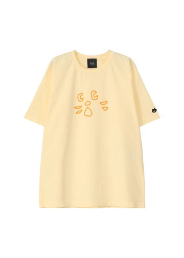 NYA- / PO CLOSE UP T / T�V���c