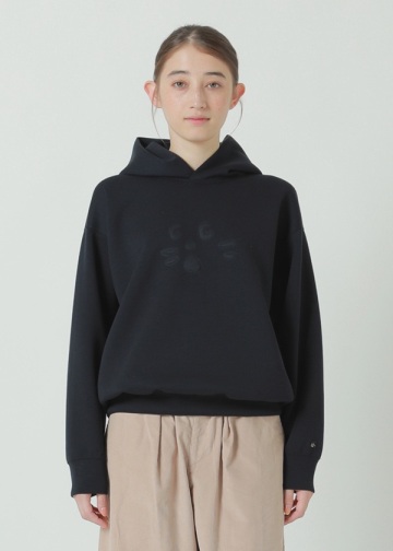 NYA- / CLOSE UP EMBOSS HOODIE / �t�[�f�B�[