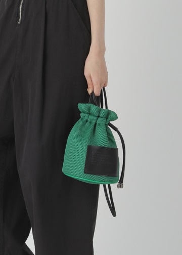 ZUCCa / PO bVBAG / |VFbg