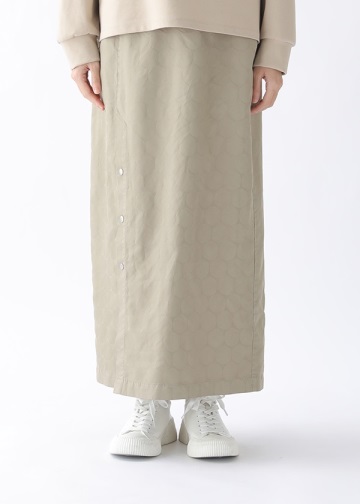 ZUCCa / (O) �h�b�g�W���K�[�h / �X�J�[�g