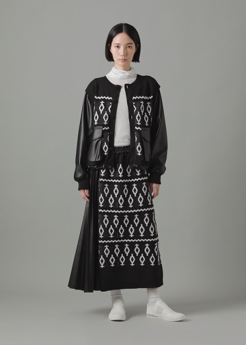 ZUCCa / (O) P �j�b�g�h�b�L���O / �X�J�[�g