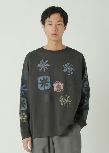 ZUCCa / S 8 FLOWERS T / T�V���c