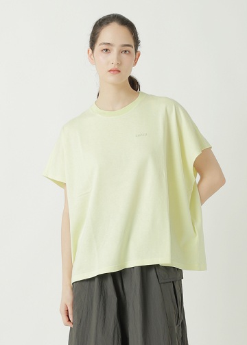 ZUCCa / S DRAWING FLOWER PRINT T / T�V���c