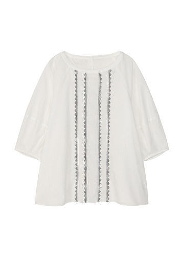 ZUCCa / TRIANGLE EMBROIDERY / �u���E�X