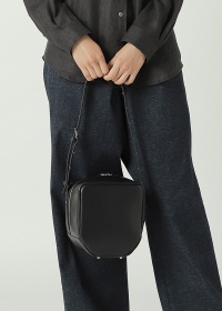 売約済 先行予約> ZUCCa / CHAINETTE BAG / バッグ(F black(26)): ZUCCa| A